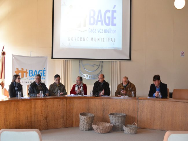 Bag sedia etapa municipal da Conferncia das Cidades