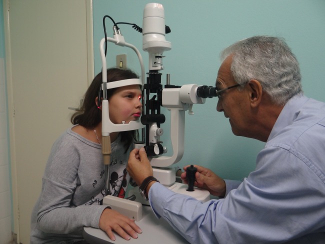 Posto de saúde Camilo Gomes oferece atendimento oftalmológico infantil