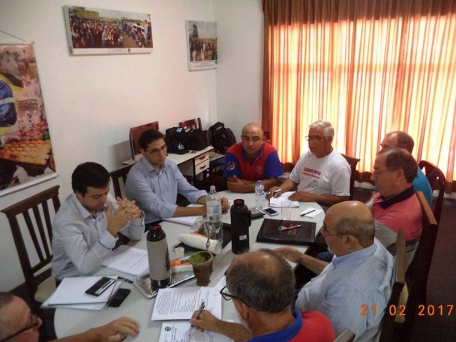 Nova reunio de negociao entre frigorfico e trabalhadores dia 9 em Porto Alegre