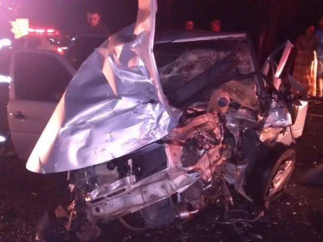 Acidente entre dois carros mata homem em rodovia de Clementina