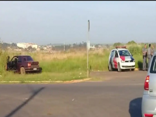 Policia de Jaboticabal recupera carro roubado na regio