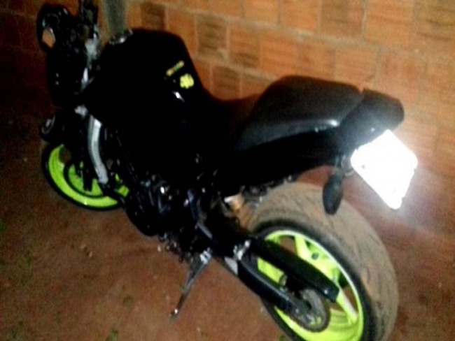 DEODPOLIS: Em ao rpida, motocicleta roubada em Ivinhema  recuperada