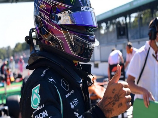 Hamilton garante pole em Monza com volta mais rpida da histria da F1