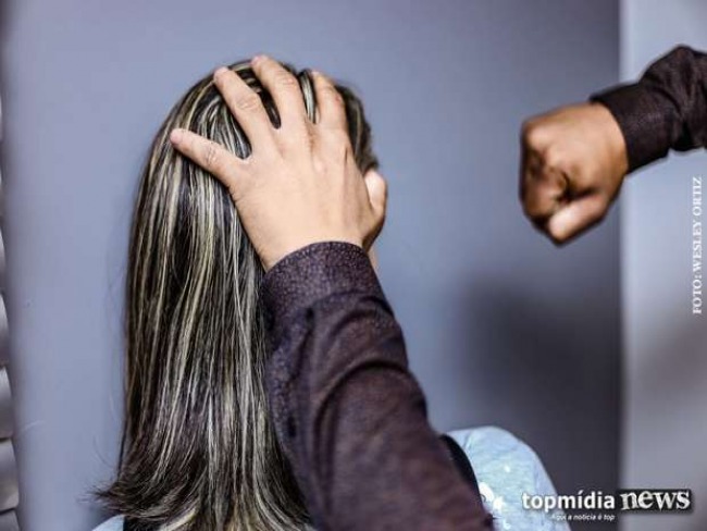 APARECIDA DO TABOADO: Homem espanca esposa grvida at provocar aborto