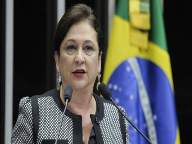 Internada com covid-19, senadora Ktia Abreu tem quadro de gravidade moderada
