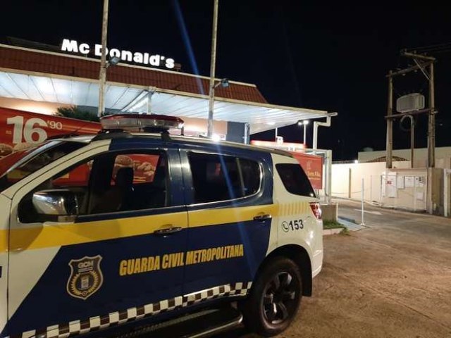 Guarda Municipal aborda 180 pessoas furando toque de recolher em Campo Grande