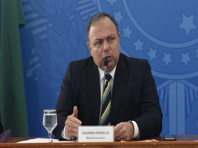 Ministro da Sade diz que vacinao no Brasil comea na quarta-feira s 10 horas