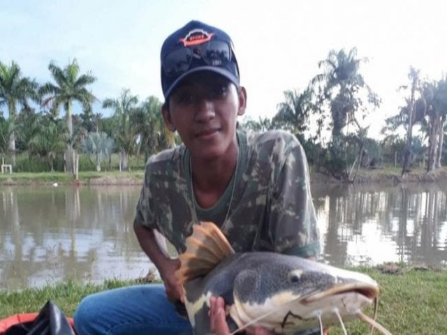 Jovem de 22 anos morre ao ser atingido por raio quando trabalhava em fazenda