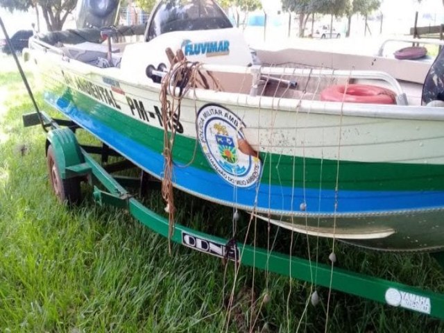 Bataguassu: PMA fiscaliza embarcações nos rios Pardo e Anhanduí e apreende espinheis e anzóis de galho