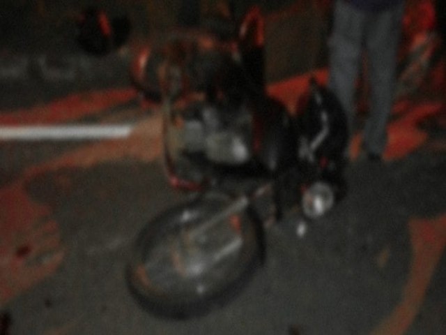 Mulher  socorrida em estado grave ao colidir moto em carreta na MS-306 