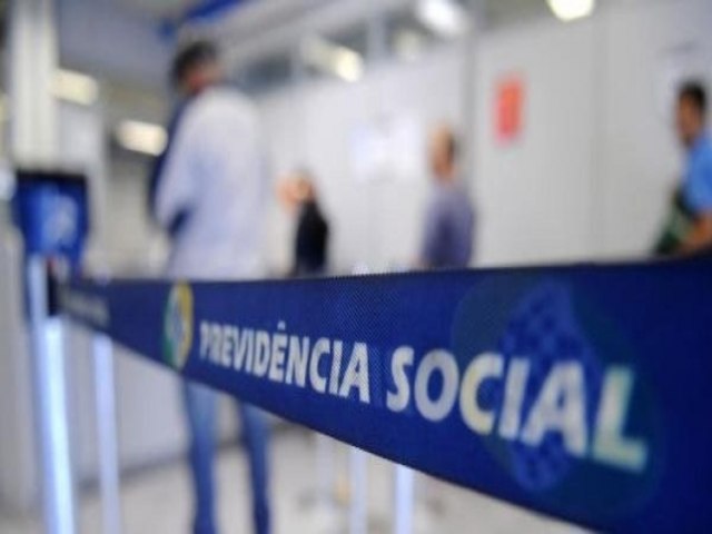 Prova de vida do INSS volta a ser obrigatria a partir de hoje