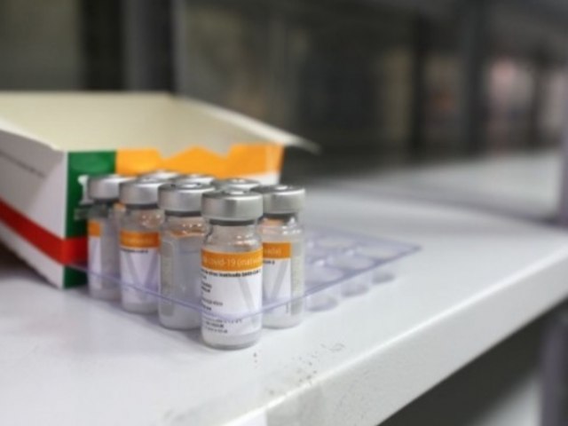 Butantan entrega mais 1 milhão de doses da Coronavac