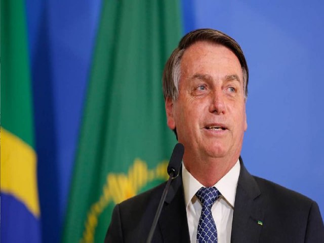Em conversa com apoiadores, Bolsonaro mantm discurso de confronto e ataques