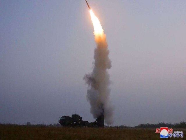 Coreia do Norte dispara novo mssil antiareo em mais um teste
