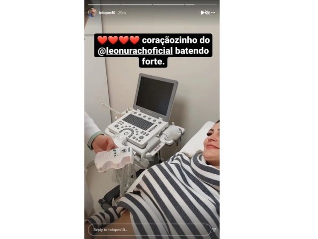Grvidos, Andressa Urach e marido se emocionam em pr-natal: coraozinho batendo forte