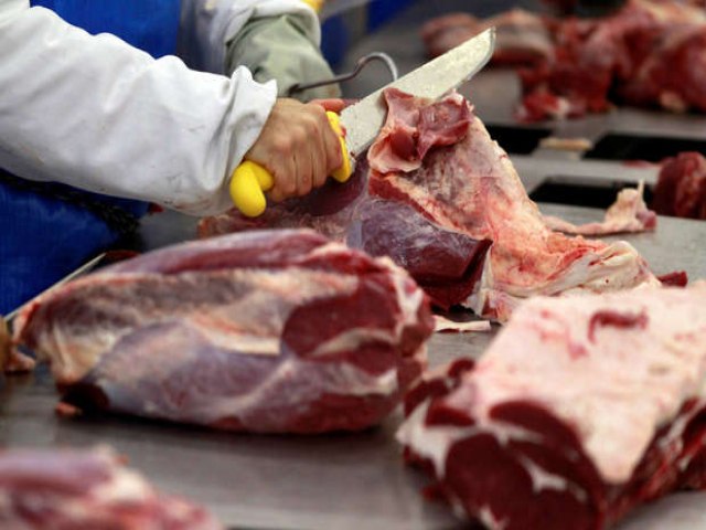 China mantm veto  compra de carne brasileira e preocupa autoridades