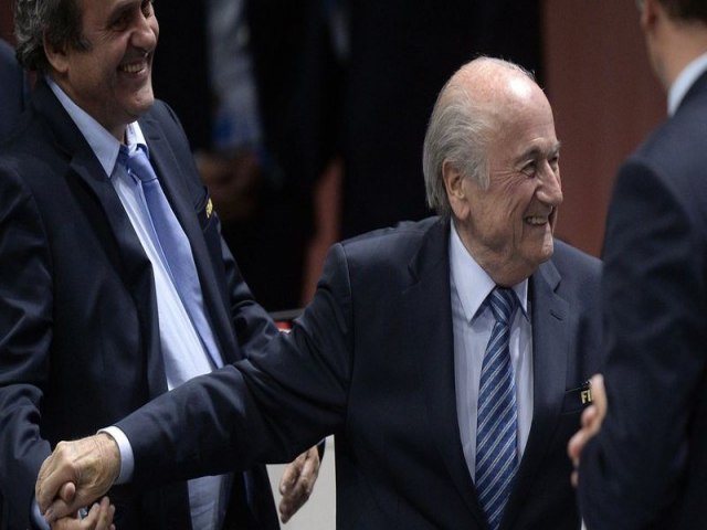 Joseph Blatter e Michel Platini so indiciados na Sua