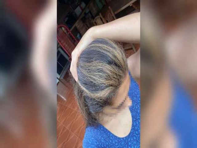 Cliente chora com atendimento e resultado de luzes no cabelo em Campo Grande