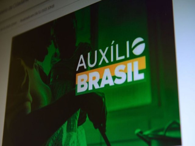 Pagamento do Auxlio Brasil em fevereiro comea em uma semana; confira datas