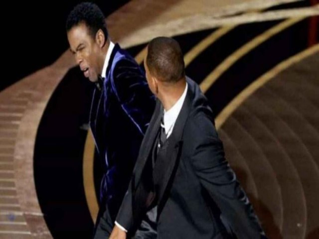 Aps episdio com Chris Rock, Will Smith renuncia a Academia do Oscar
