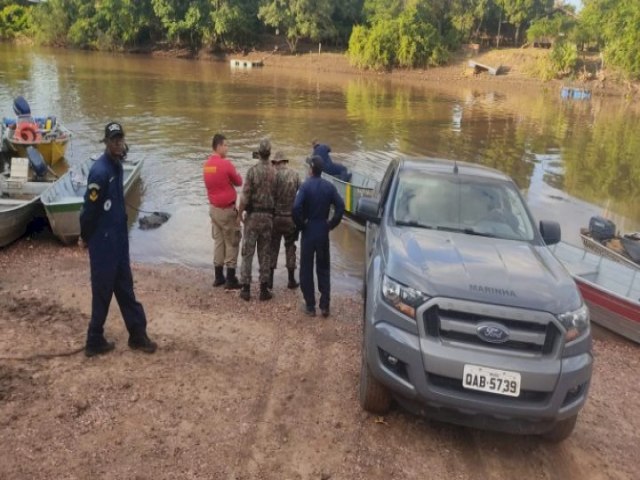 DEODPOLIS: Homem que morreu aps embarcao virar no rio Salobra era de Lagoa Bonita