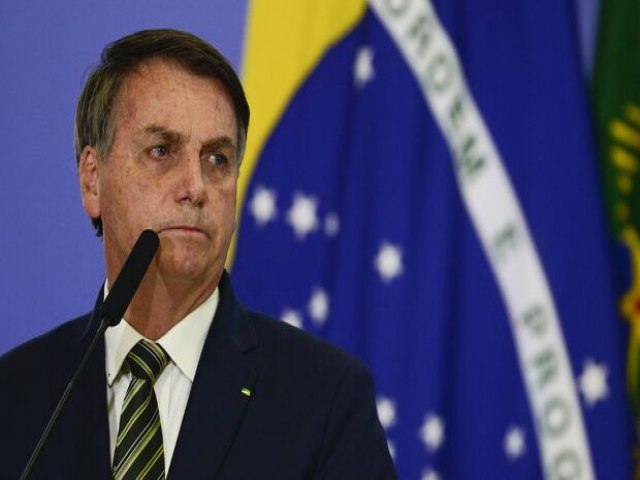 Bolsonaro sobre fake news: se eu contar uma mentira, voc acredita se quiser