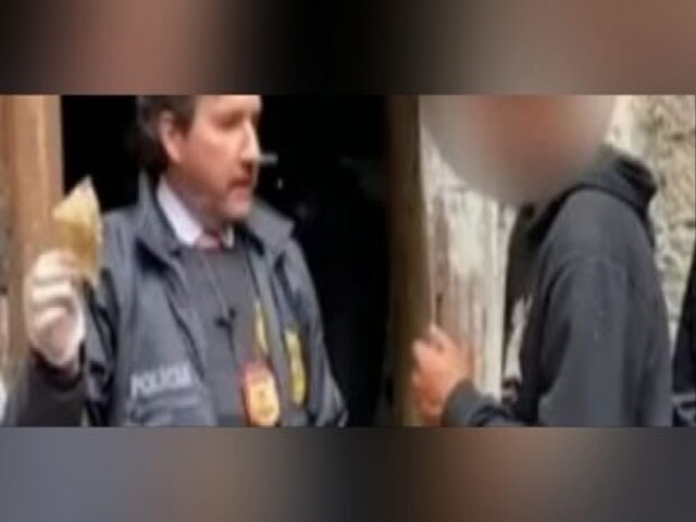 Usurio confunde delegado com traficante e pede cinco pedras em prdio abandonado em SP (vdeo)