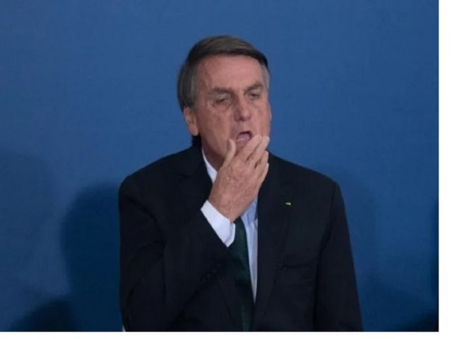 Governo Bolsonaro pressiona Petrobras a segurar preos do combustvel at o 2 turno