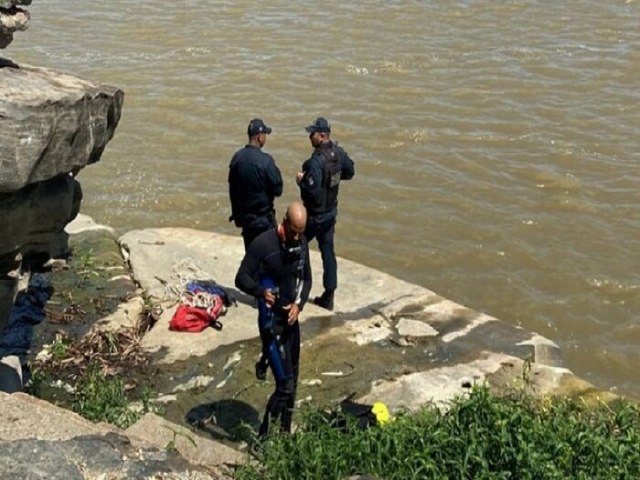 Adolescente cai no rio Paraguai e desaparece em Ladrio