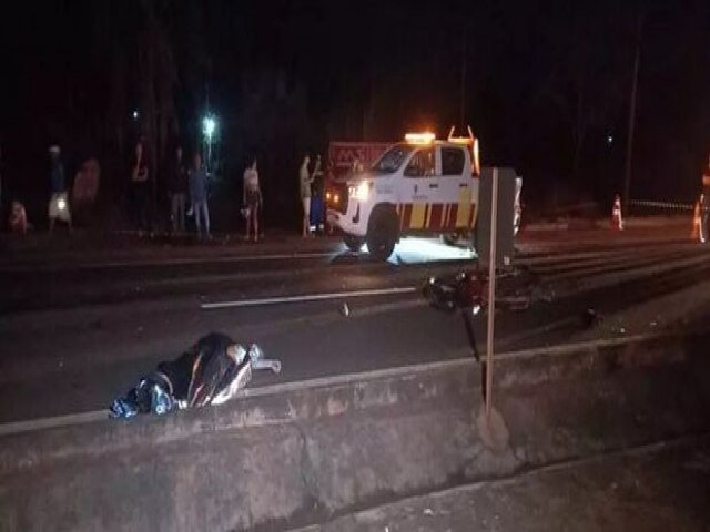 Motociclista bate em Hilux da CCR que atendia atropelamento e morre em Dourados