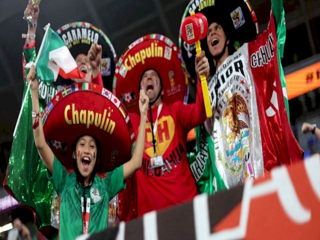 Fifa abre investigao sobre cantos da torcida mexicana