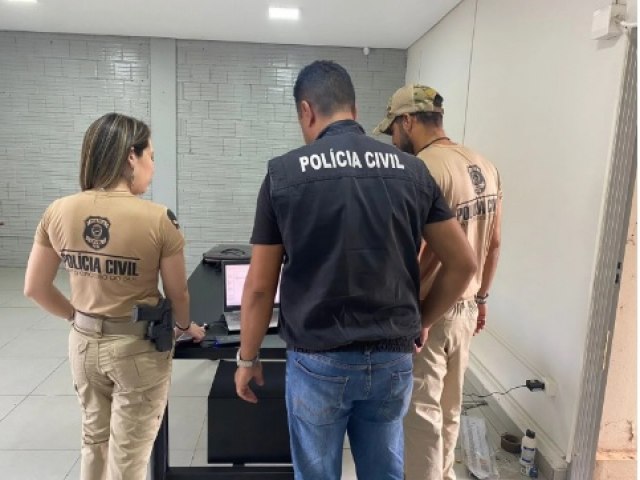 Polcia encontra 17 vdeos de pornografia infantil em escritrio em Campo Grande