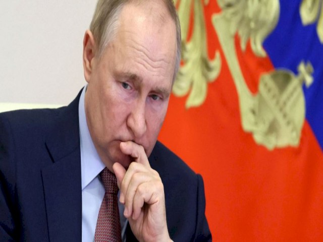 Putin diz que Rssia quer fim da guerra na Ucrnia