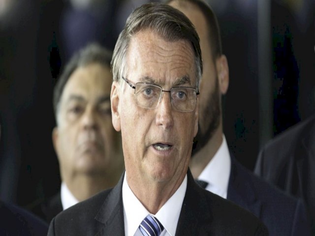 Ministro do TSE aceita abertura de ao eleitoral contra Bolsonaro