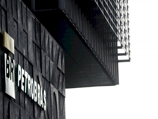 Prates define nomes tcnicos e de confiana para diretoria da Petrobras