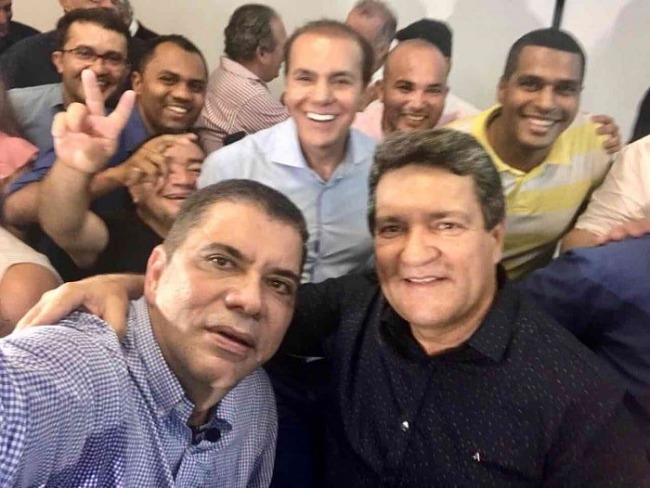 R Pegadinha do Malandro: Amastha volta a ser candidato