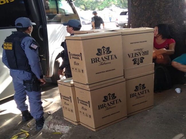 Polcia apreende carga de 5 mil carteiras de cigarro ilegais em Imperatriz	