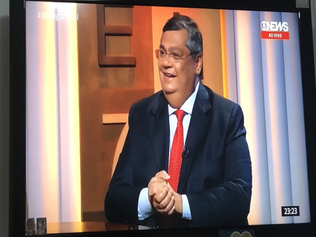 Dino sobre conjuntura nacional: No se debate pobreza, reduo da desigualdade e justia social