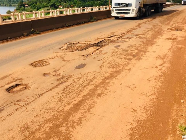 TRAVESSIA DA MORTE! PONTE ABANDONADA COLOCA VIDAS EM RISCO NA DIVISA TOCANTINS-MARANHO 