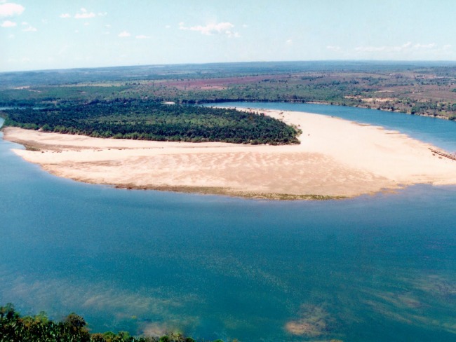 PRORROGADA AT 30 DE JULHO A PROIBIO DE ACESSO E PERMANNCIA NAS PRAIAS E ILHAS DE AGUIARNPOLIS-TO