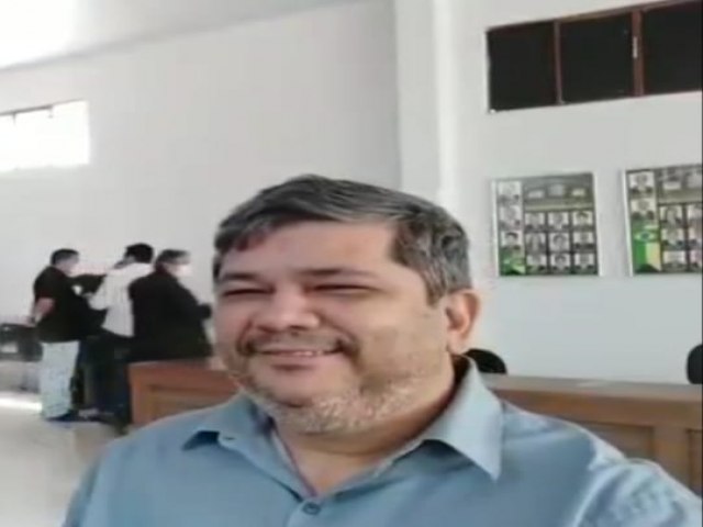 VEREADOR DINEY NOLETO COBRA DO PREFEITO LO CUNHA SOLUO PARA A GREVE DOS PROFESSORES DE ESTREITO-MA