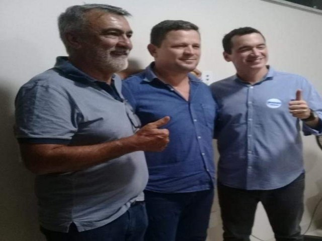 Ex-prefeito Ivan Paz declara apoio Alexandre Guimares, candidato a deputado federal