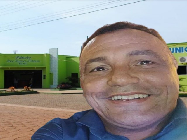 PREFEITO CLAYTON PAULO AMEAA TOMAR CASAS DE BENEFICIRIOS DO PROGRAMA MORAR BEM EM NAZAR-TO