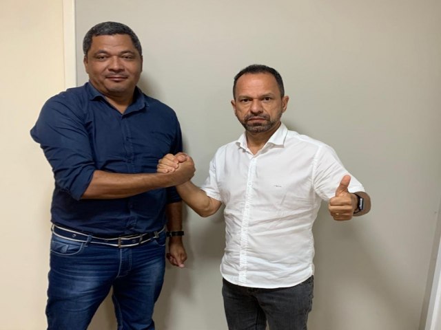 PRE-CANDIDATO A PRESIDENTE DA UVET VEREADOR DE MIRACEMA ADERE APOIO A ADIEL LEAL