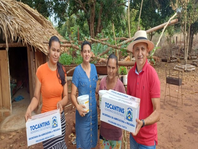 EM CACHOEIRINHA DO TOCANTINS, AGRICULTORES FAMILIARES RECEBEM SEMENTES DO PROGRAMA MESA FARTA