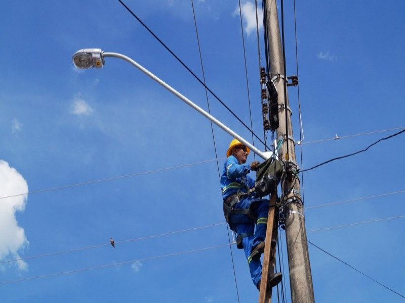 Prefeitura de Palmeirante avana e nova iluminao pblica de LED 