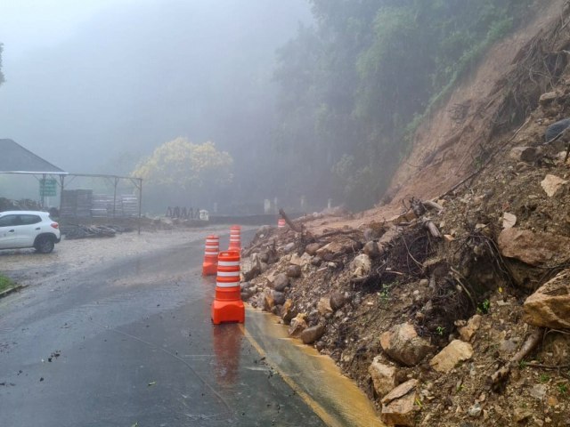 Estrada da Graciosa est interditada devido s chuvas