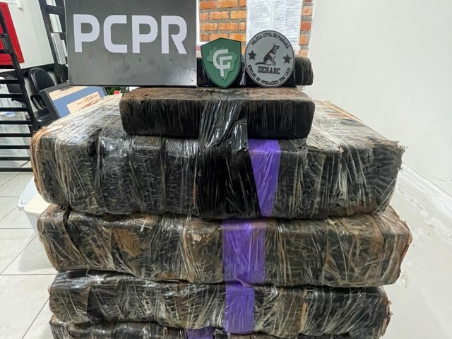 PCPR apreende 121 quilos de maconha e prende casal por trfico de drogas em Maripolis