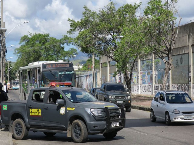 Paran envia policiais civis e militares para auxiliar o Rio de Janeiro por 30 dias