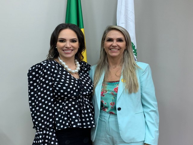 Deputada Maria Victoria e prefeita Suzie Pucillo anunciam mais R$ 2,4 milhes para Astorga